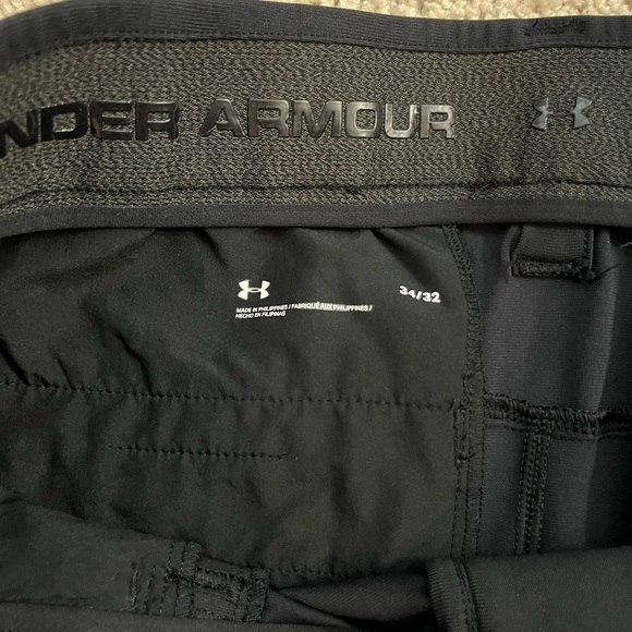 Under Armour Black Golf Pants - Picture 2 of 2